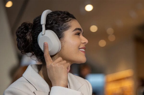 مقارنة بين 3 افضل سماعات سوني- الأكثر طلباً في الأردن 2025