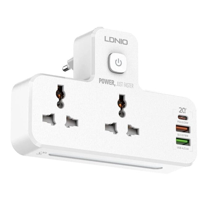 موزع طاقة مزود بمُمدّد USB بقدرة 20 واط بثلاث منافذ مع توصيل طاقة PD وصلة كهرباء في الحائط