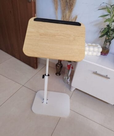 طاولة متنقلة قابلة للطي على شكل حرف C